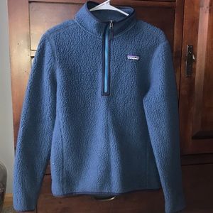 Patagonia sweater size M